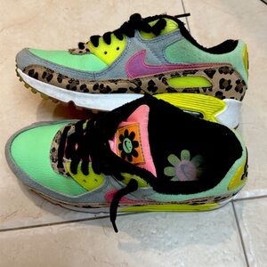 NIKE - Air Max 90 LX "Denim Leopard Print" - W Size 7. rare find in this size!